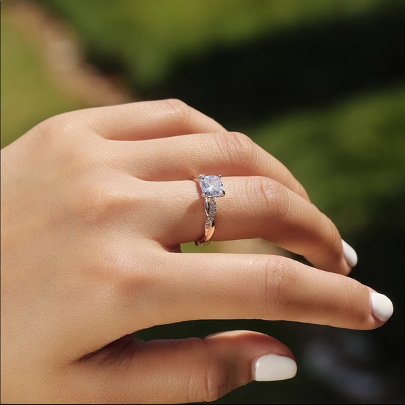 New Women’s Rose Gold Diamond Ring - Picture 6 of 6